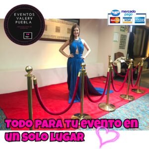 Paquete promoción todo incluido en ALFOMBRA  ROJA 5 MTS CON 4 POSTES DORADOS